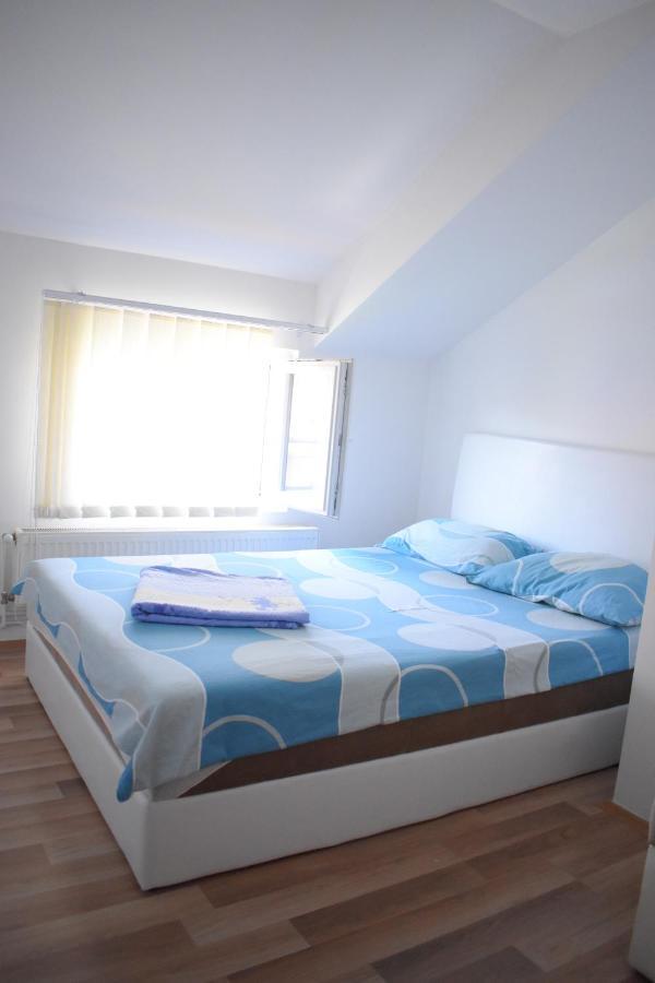 Apartments Holiday Vranje Exterior foto