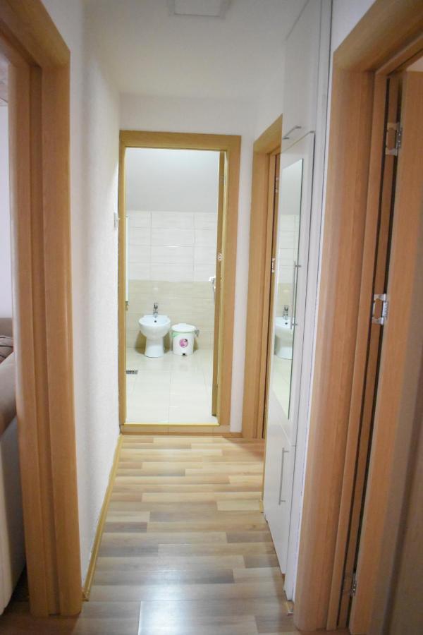 Apartments Holiday Vranje Exterior foto