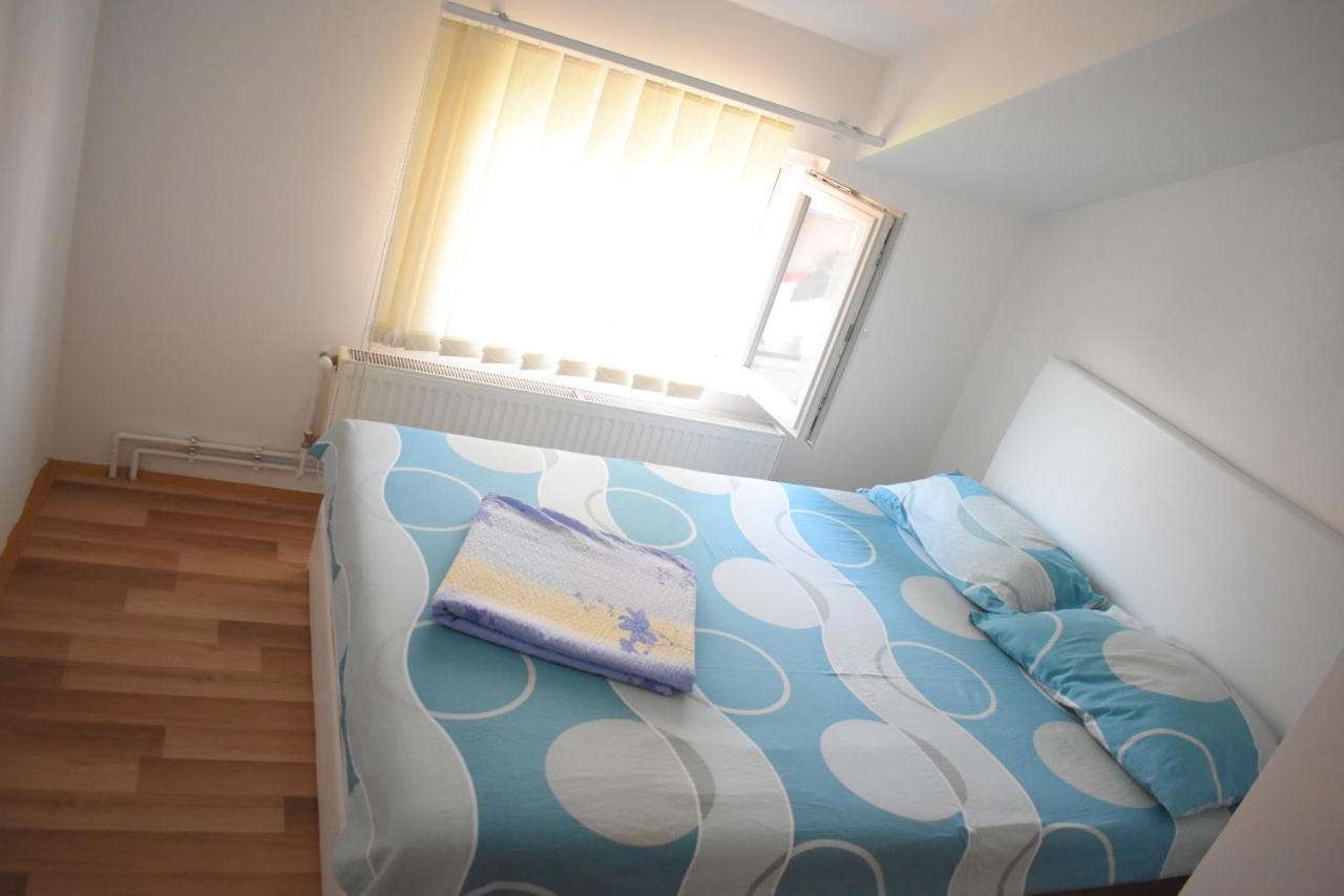 Apartments Holiday Vranje Exterior foto