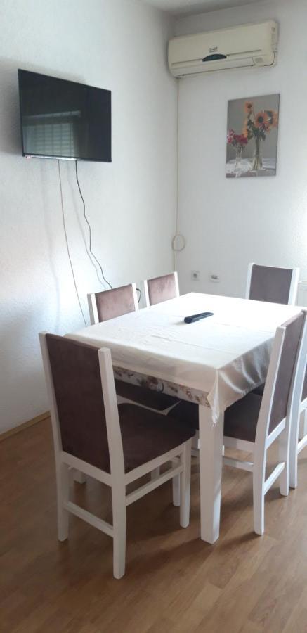 Apartments Holiday Vranje Exterior foto