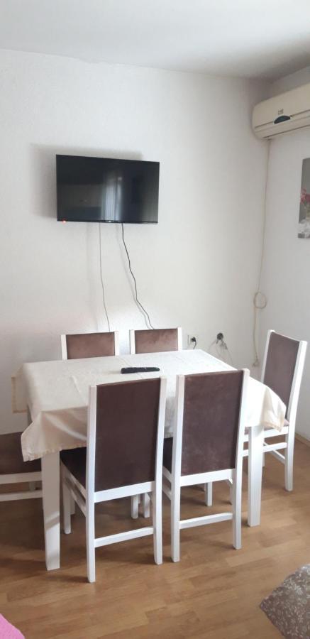 Apartments Holiday Vranje Exterior foto
